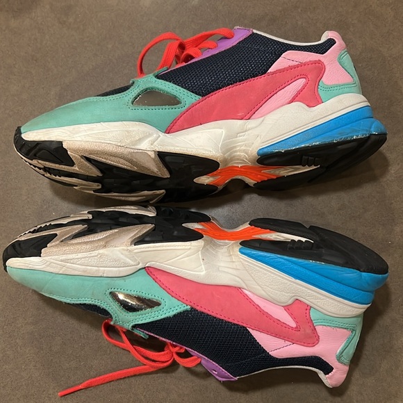 Adidas torsion sneakers - Picture 4 of 9